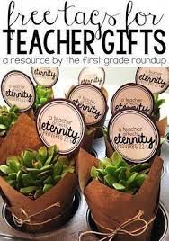• www.positivepromotions.com another fantastic way to acquire gifts and tokens of appreciation for that special volunteer is to go to. Teacher Thankfulness Evening Token Of Appreciation Tips To Say Many Thanks Teachergif Lehreranerkennungswoche Weihnachtsideen Fur Lehrer Lehrer Wertschatzung