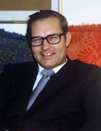 Rev William Warren Pohle (1923-2005)