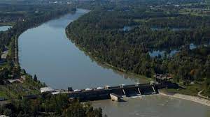 Inn (rosenheim) ist ein fluss in bayern in der nähe von stephanskirchen. Gruner Strom Fur Millionen Wirtschaft In Der Region