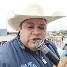 LOCUTOR DE RODEIOS E PASTOR LUIZ CLAUDIO