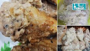 Rebus ayam bersama daun bawang, jahe, bawang putih, garam dan air, masak dengan api sedang hingga mendidih. Ayam Bakar Perapan Bawang Putih Bahan Simple Tapi Rasa Sedap Luar Biasa Port Makan