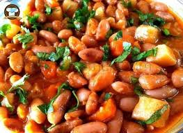Pilaki is a style of turkish meze and may refer to several dishes that are cooked in a sauce made out of onion, garlic, carrot, potato, tomato or tomato paste, sugar, and olive oil. Zeytinyagli Barbunya Pilaki Tarifi Leziz Yemeklerim