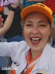 Violeta Guevara me encanta la tremenda voz e interpretacion de esta g...