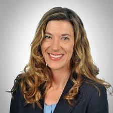 Claudia Morrow's Instagram, Twitter & Facebook