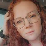 Brianna Clow's Instagram, Twitter & Facebook