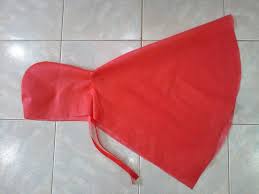 Chapeuzinho Vermelho Como Fazer Capa Com Capuz Passo A Passo Capa Chapeuzinho Em Tnt No Elo7 Camila Danasio Conservan 491aac Chapeu Chapeuzinho Vermelho Vermelho