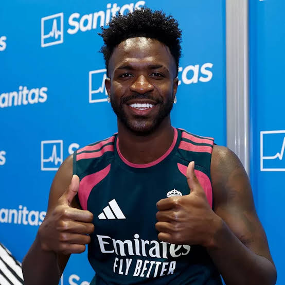 Vinícius Júnior close to new Real Madrid contract after Arsenal links:  salary and deal length - AS USA