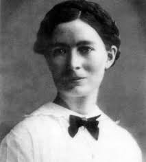 Artist, teacher Eirene Mort moved to Mittagong in 1937