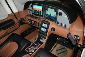 Leather Interior Of A Cirrus Sr 22 Like The Interior Of A Luxury Car Aircraft Interiors Pilots Aviation Private Aircraft