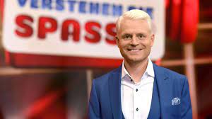 Wir haben so tolle karten. Guido Cantz Der Moderator Verlasst Verstehen Sie Spass Gala De
