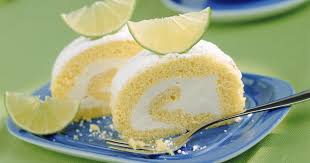 Recette Biscuit Roule A La Creme De Citron 750g Recette Recette Biscuit Roule Biscuit Roule Creme Au Citron
