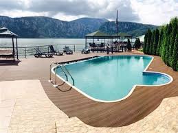 Quais são as atrações conhecidas perto de pensiunea cazanele dunarii? Pensiunea Melba Dubova Romania Oferte Cazare