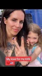 Anne Wolfenbarger's Instagram, Twitter & Facebook