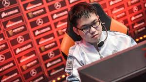 He helped the team win joint first and second place at europe's open and closed qualifiers for the esl one los angeles 2020; Emo Is The Next Big Chinese Superstar Ex Eg Mid Sumail Hailed Ig Emo As One Of The Best Future Dota 2 Player In 2018 The Sportsrush