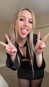 Outfits That Go with A Pixie Concert