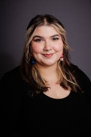 Jessica Weldon's Instagram, Twitter & Facebook