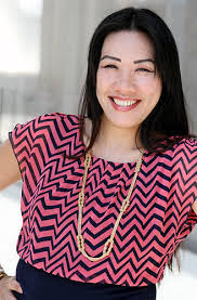 Lisa Fong's Instagram, Twitter & Facebook