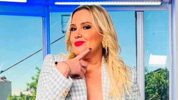 FARÁNDULA PILAR SMITH SUMA UN NUEVO DESAFÍO EN RADIO TRAS SU LLEGADA A LAM Pilar  Smith comenzó 2026 con un fuerte giro en su carrera profesional. Luego de  dejar atrás casi dos