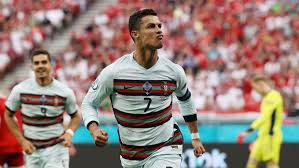 Ceko) cristiano ronaldo (portugal) romelu lukaku (belgia) georginio wijnaldum (belanda) 3. The Best 28 Top Skor Euro