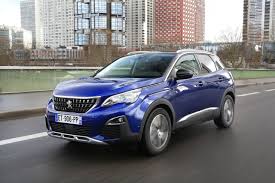 Recharge smartphone sans fil + prise 220 volts 180,00 €. Essai Peugeot 3008 Puretech 180 Ch Le Meilleur 3008 Pour 2019