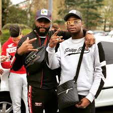 Le Pull Philipp Plein Porte Par Ninho Sur Le Compte Instagram De Gradur Spotern Spotern Outfits Outfit Outfitideas Outfiti Booba Kaaris Rap Musique Rap