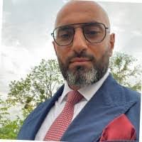 Andrew Petros's Instagram, Twitter & Facebook