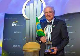 Rubens menin afirmou que há possibilidade de a arena mrv ser inaugurada antes do prazo (foto: Ey Congratulations To Brazil S Rubens Menin Mrv Facebook