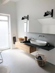 Ich Bin Dann Mal Im Badezimmer Bathroom Badezimmer Bad Betoncire Beton Grey Eiche Wood Apartmentbathroom Simple Bathroom Bathroom Design Grey Bathrooms