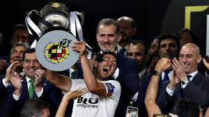Primera division copa del rey super cup segunda división segunda b tercera division copa de la liga copa de la coronación spain: Final Copa Del Rey 2019 El Valencia Gana Al Barca 2 1 Rtve Es
