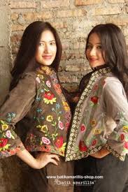 Motif blazer wanita ala tenun sipirok / pakaian fo. 54 Blazer Batik Ideas Batik Batik Fashion Batik Dress