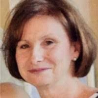 Edna Ryder's Instagram, Twitter & Facebook