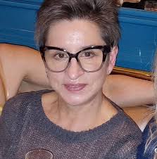 Извините за звуки блюющего кота, это реально было не намеренно». Из-за  домашнего животного журналистки Татьяны Фельгенгауэр Дерипаска обратился в  суд. Кота стошнило, когда она зачитывала текст мирового соглашения Олег  Дерипаска подал в