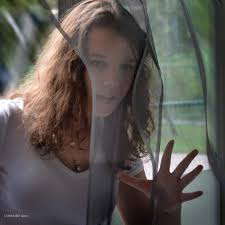 Kind achter de beperking