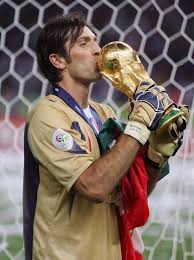 Who was better out of peter schmeichel and oliver kahn? Thread By Bi 1897 Oliver Kahn Peter Schmeichel And Edwin Van Der Sar Inspired Me Early