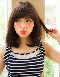 中学生がしたい髪型お洒落な女子はミディアムアレンジがオススメ