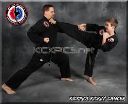 Kickpics Jeramyblackstaekwondoacademy Facekick Kickpicskickincancer Kick Boy Headkick Kicking Martial Arts Martial Arts Photography Karate Martial Arts