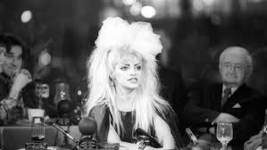 Check die ungeschminken promis von cara delevingne bis taylor swift! Das Macht Nina Hagen Heute