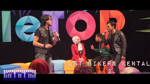 Download lagu bikers kental 2 full mp3 dapat kamu download secara gratis di metrolagu. Ost Bikers Kental 2 Faizal Tahir Ft Akim Ahmad Ft Aa Live Youtube