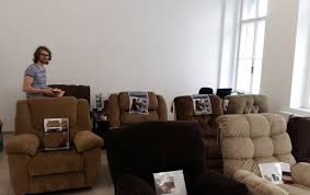 Fotele barberskie to podstawowy mebel, które jest wręcz niezbędny w każdym profesjonalnym barbershopie. Fotel Amerikai Tv Fotel Olcso Relax Fotel Es Relax Uloga