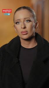 Lyn Yates's Instagram, Twitter & Facebook