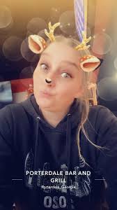 It's a gloomy Saturday but it's dry here and we have cold beer. Sooshey and  Bethany will be here tonight keeping your drinks full.