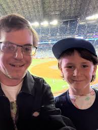 Cara mia thank you jay and the Americans for posting awesome new videos!!