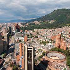 The city has an area of 1,587 square kilometers (612.74 sq. Amazon Colombia Amazon Jobs