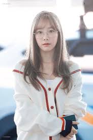 She is an actress, known for вы окружены (2014). On Twitter Taeyeon Girls Generation Taeyeon Girls Generation