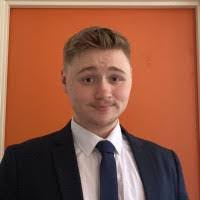 Cameron Melton's Instagram, Twitter & Facebook