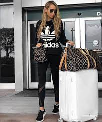20 Cute Sporty Outfits For Women Inspired Beauty In 2021 Sporty Outfits Cute Sporty Outfits Sport Outfits