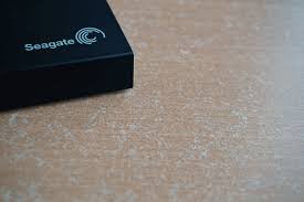 I had a maxtor 320gb external drive that has a seagate 320gb drive inside. Fix Seagate External Hard Drive Light Blinking But Not Working Detecting Error Easeus
