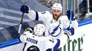 Steven stamkos geboren 7de februari 1990, momenteel hem 30. Lightning S Steven Stamkos Returns Scores Goal In Stanley Cup Final Game 3 Sports Grind Entertainment