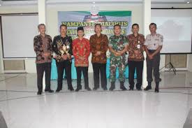 Ada sedikit gambaran atau mungkin sebagai reverensi untuk pembuatan naskah pidato pada saat penyampain visi dan misi dalam pemilihan kepala desa. Kampanye Dialogis Penyampaian Visi Dan Misi Calon Kades Desa Giripurwo Website Giripurwo