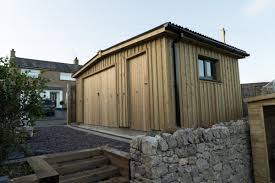 Designed to work with nucedar trim and cladding products, nucedar board & batten, modern shiplap, t&g shiplap and channel rustic profiles are available in smooth and roughsawn™ surface textures. Board And Batten Workshops Black Lodge Cabins